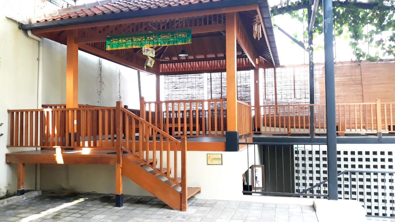 Villa Damar Boutique Hotel Bandung Exterior foto